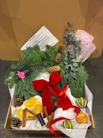 Make Your Own Christmas Wreath