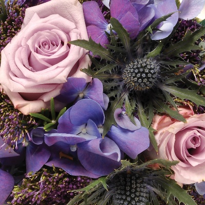 Wreath Leaf Edging Purple and Lilac